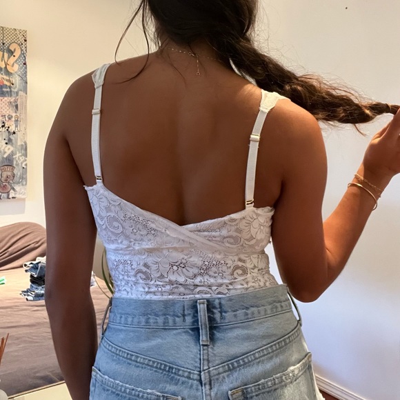 SOLD VIA INSTAGRAM - Picture 2 of 5